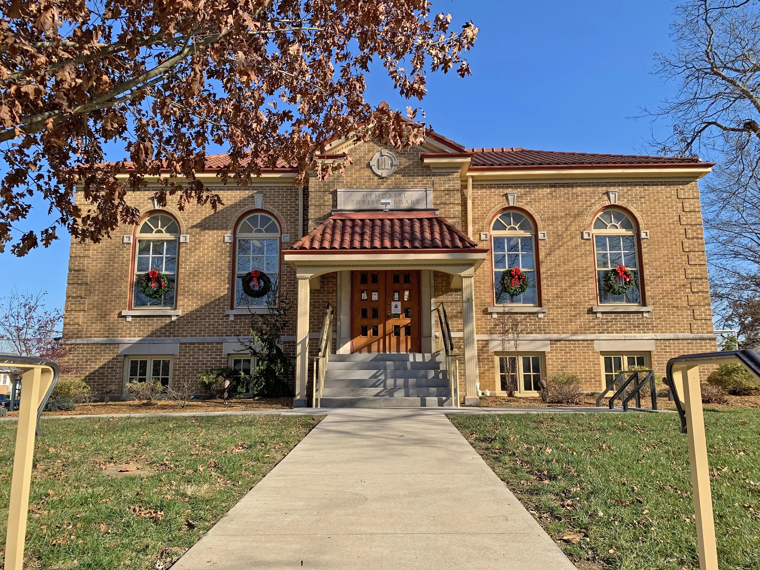 Huntingburg Library